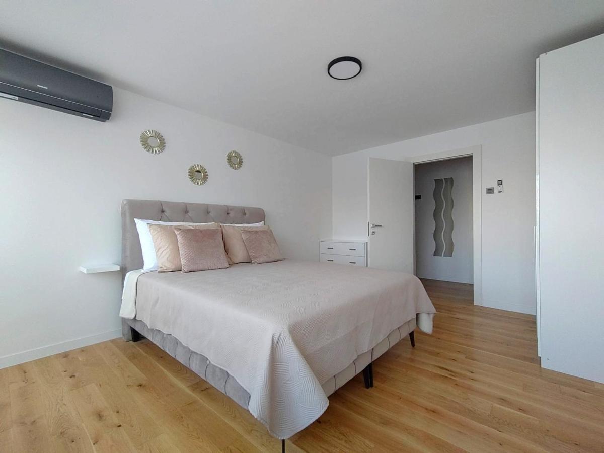 Apartment Marina Zadar Bagian luar foto